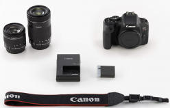 Canon カメラ本体 レンズ ２つ ストロボ おまけ付き - カメラ